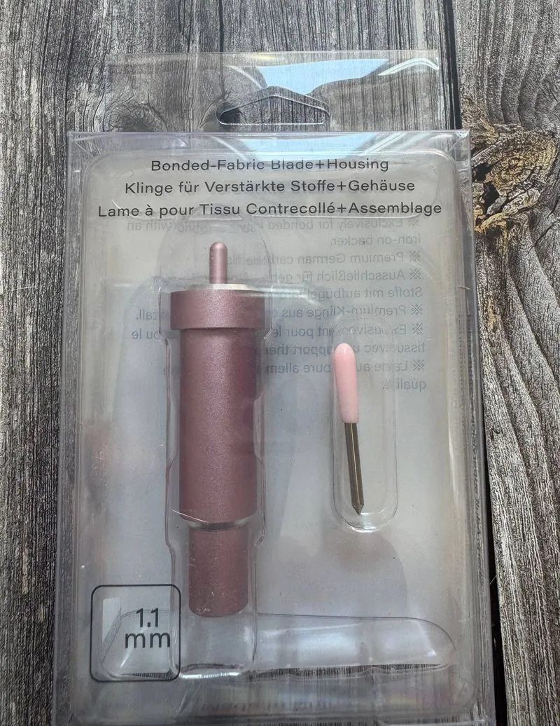 Cuchilla para tela con respaldo y portacuchillas para Cricut
